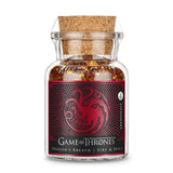 Ein Korkenglas mit der Aufschrift „Dragon Breath“ aus der Game-of-Thrones-Reihe von Ankerkraut, gefüllt mit 95g Gewürzmischung.