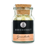 Gemüsebrühe ohne Geschmacksverstärker von Ankerkraut im Korkenglas auf weißem Hintergrund.