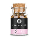 Glühwein Gewürz von Ankerkraut im Korkenglas auf weißem Hintergrund.