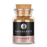 Orangenpfeffer von Ankerkraut im Korkenglas auf weißem Hintergrund.